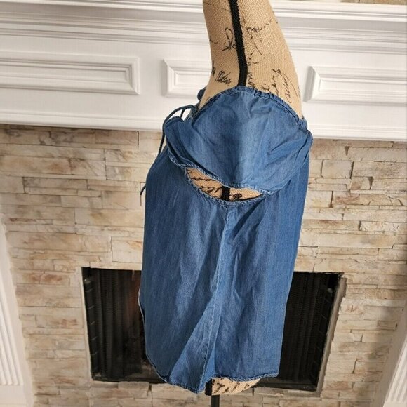 J Crew Denim Chambray Cap Sleeve Top Size Small - Picture 2 of 4